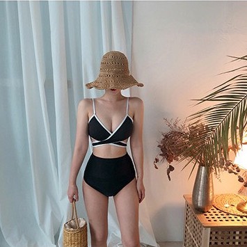Bikini 2 mảnh áo hai dây đen viền trắng cột eo mix quần lưng cao đen