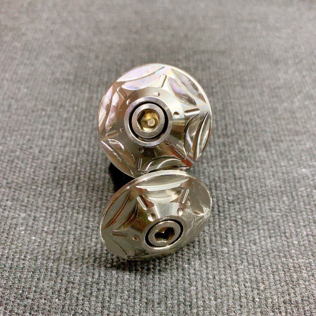 [CỰC RẺ] Gù Tay Lái Hoa Tuyết INOX - Thương Hiệu Universe