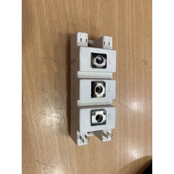 Linh kiện bán dẫn  BSM50GB120DN2 IGBT Eupec