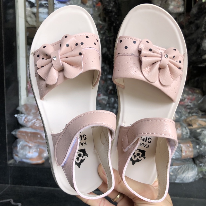 Dép trẻ em sandal bé gái hình nơ chấm bi bản ngang , quai hậu học sinh da đế cao su nhẹ xpa giá rẻ