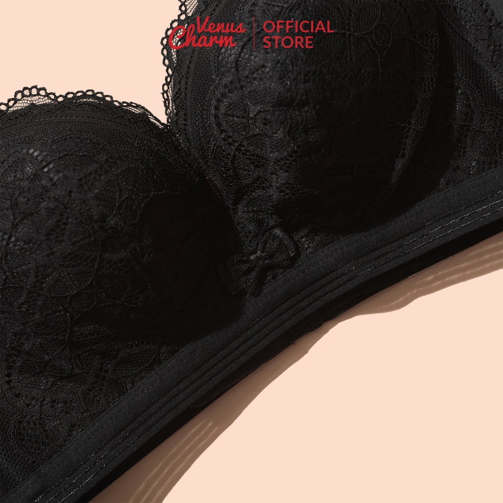Áo lót không gọng Venus Charm phối ren nâng ngực tạo khe quyến rũ 8139