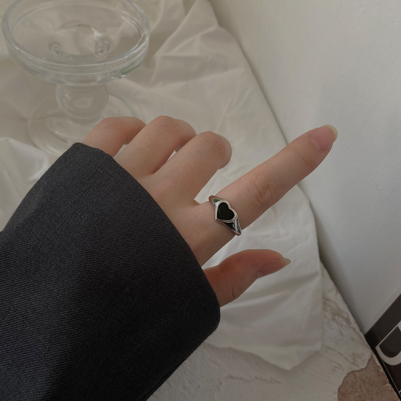 Nhẫn hở hình trái tim phong cách Hàn Quốc dễ phối đồ thời trang cho nam và nữ 23608