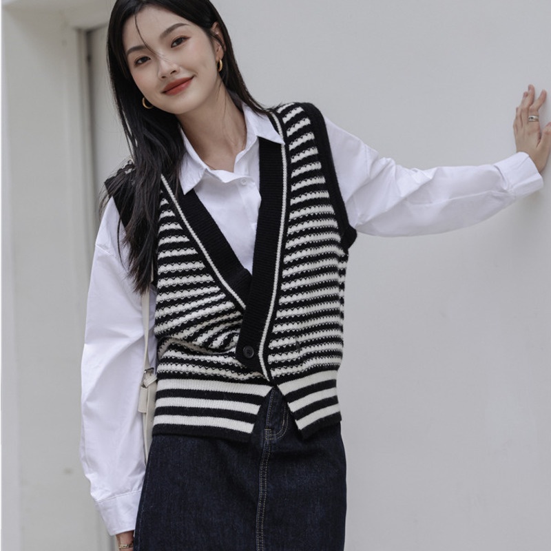 Áo Len Không Tay Họa Tiết Sọc Ngang Thời Trang Cho Nữ
