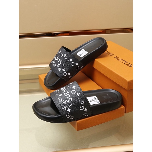 Dép nam quai ngang logo thương hiệu Louis Vuitton LV Supreme cao cấp
