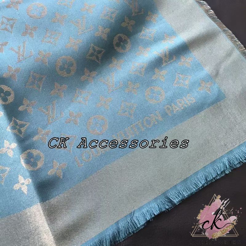 [Giá hủy diệt] Khăn choàng vuông lụa đũi ánh nhũ cao cấp full box xanh lá
