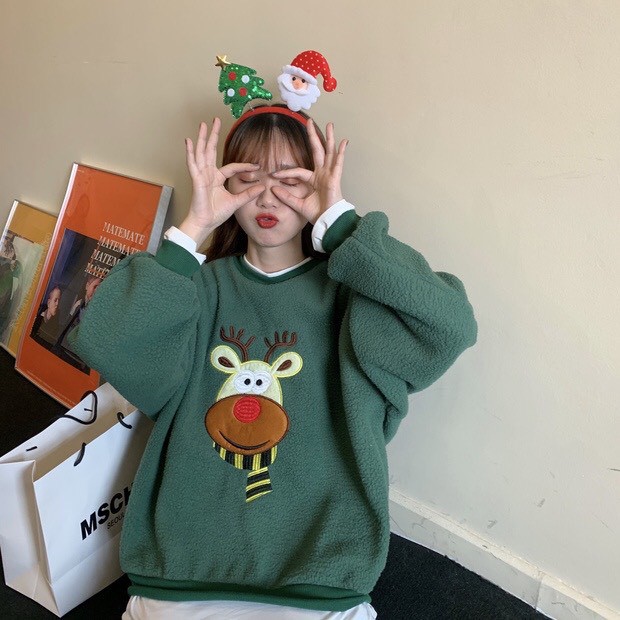 Áo Sweater Thêu Hình Họa Tiết Giáng Sinh Form Rộng Nhiều Màu Unissex | BigBuy360 - bigbuy360.vn