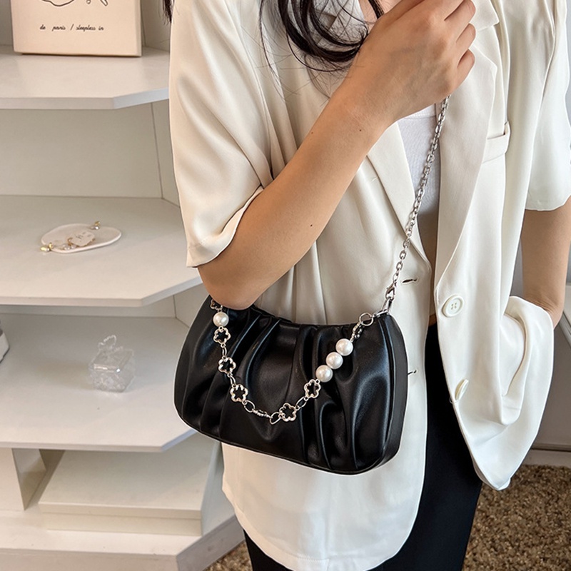 Túi Đeo Chéo Hình Đám Mây Phối Dây Xích Dễ Phối Đồ Thời Trang Hàn Quốc Cho Nữ