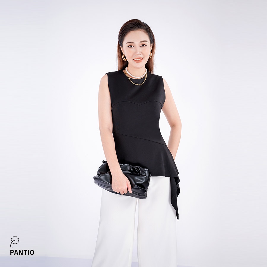 Áo thun kiểu nữ chất liệu thô mềm thiết kế tà chéo không tay FAK1977 - PANTIO
