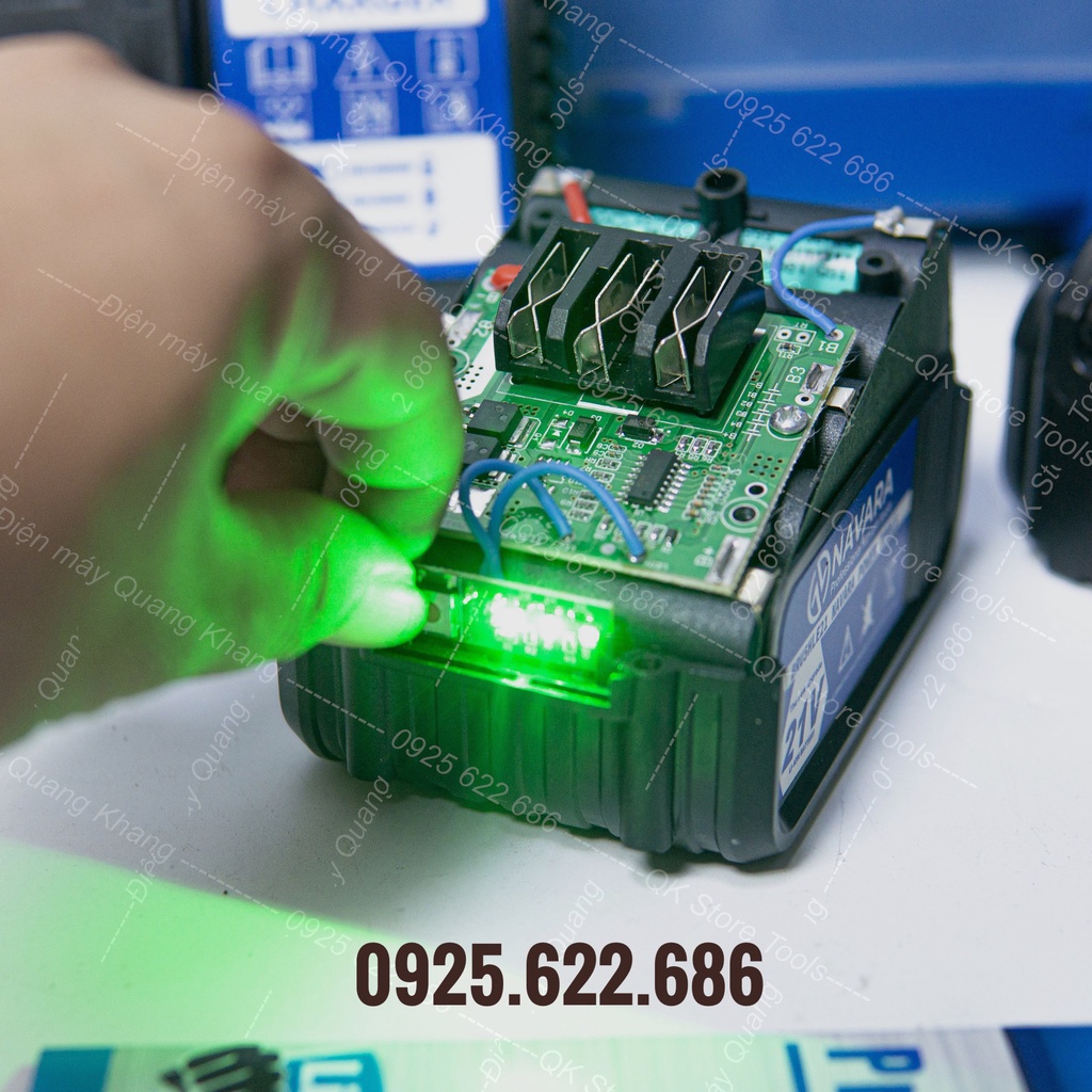 Máy siết bulong dùng pin không chổi than NAVARA 380NM - Tặng kèm bộ phụ kiện cao cấp