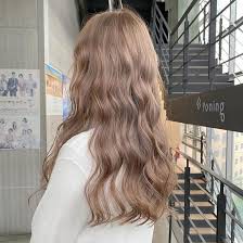 Thuốc nhuộm tóc màu nâu trà sữa tặng trợ và găng tay