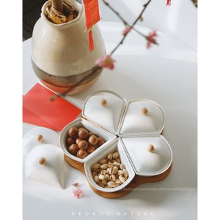 Khay mứt Tết
