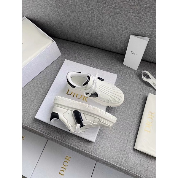 Giày thể thao bản Rep chuẩn L1 Fullbox + bill + túi giấy