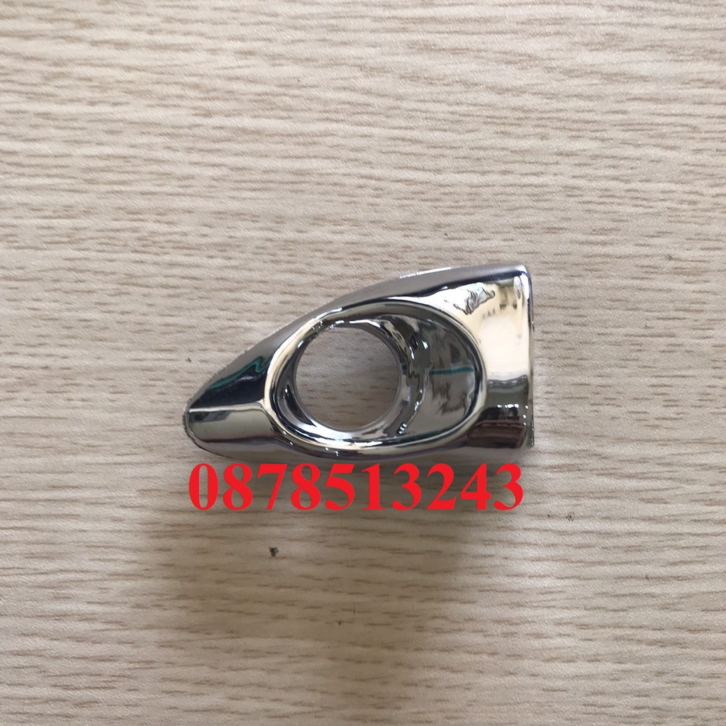 Ốp tay mở cửa ngoài trước Hyundai I10 Grand