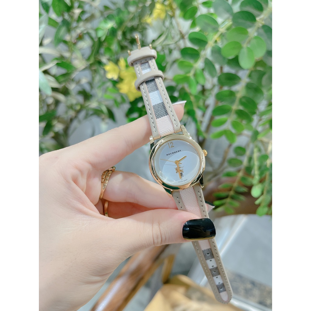 Đồng hồ nữ Burberry dây da cao cấp, viền đính đá, tặng box bảo hành 12 tháng - Đồng hồ BBR