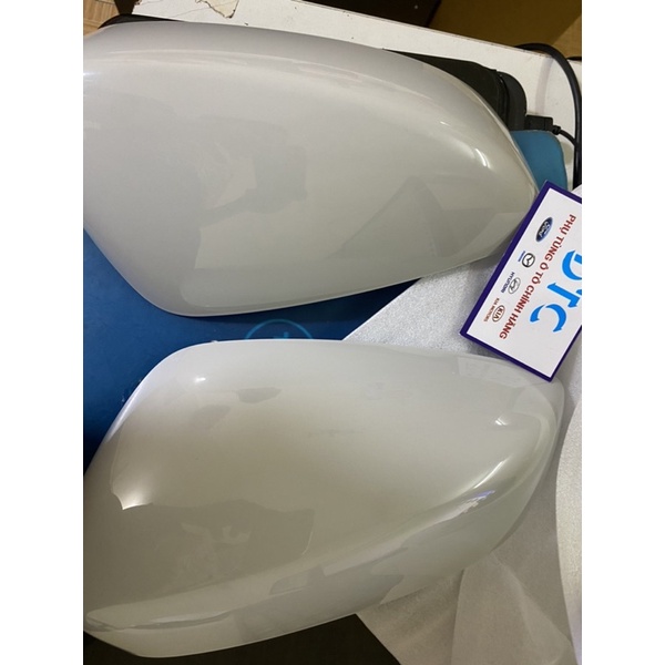 Ốp gương chiếu hậu phải Mazda 2,3, 2014-2016