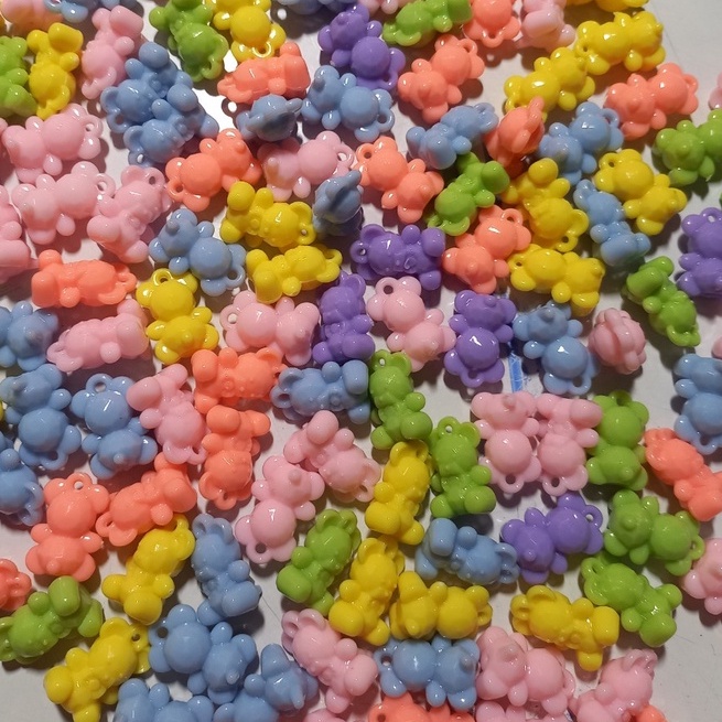 hạt nhựa hình gấu có móc treo dùng làm trang sức thủ công DIY