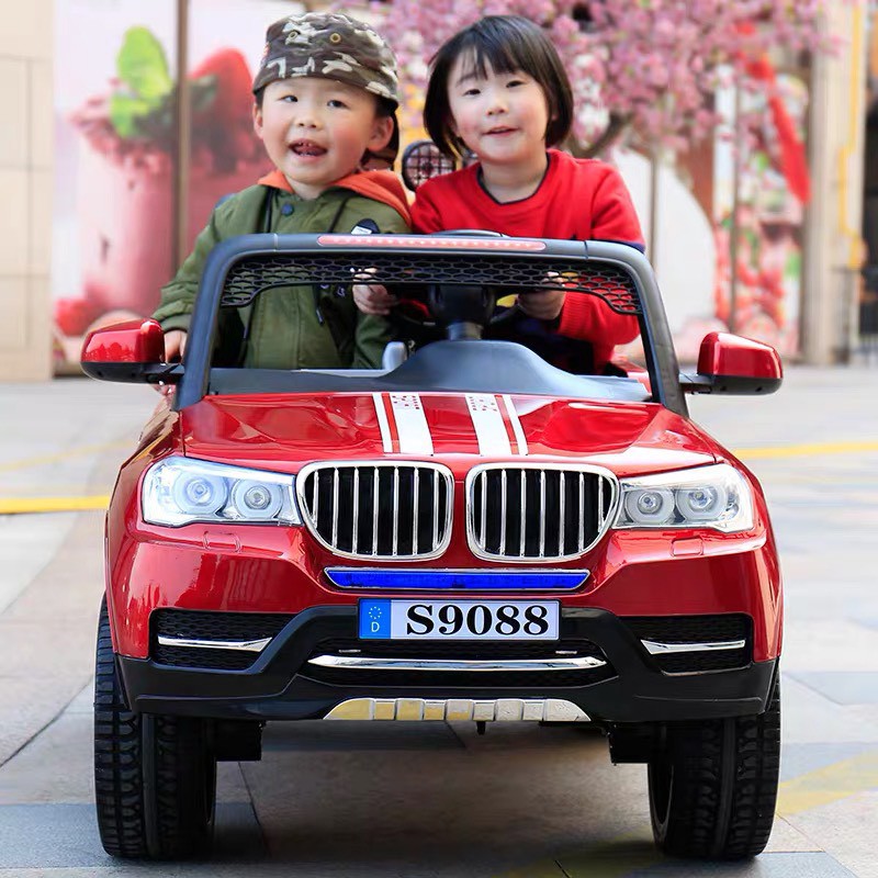 Ô tô điện trẻ em KIDVIET-PRO BMW S9088 bánh hơi ghế da 4 động cơ 2 chỗ (Đỏ-Trắng-Xanh-Đen)