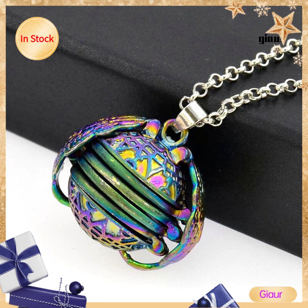 GIAUR Retro 4-Layers Openable Alloy Women Locket Pendant Aromatherapy Photo Necklace for Valentine Day