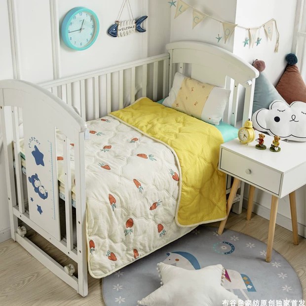 (1.1mx1.5m) Chăn cotton đũi hè thu cho bé loại 1 (hàng Quảng Châu) + túi đựng