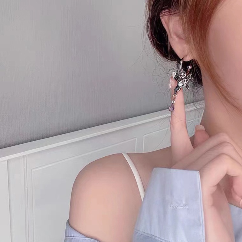 Bông Tai Hình Bướm Đính Đá Zircon Màu Tím Phong Cách Punk Cổ Điển