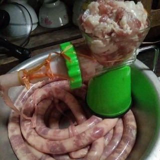 Dụng cụ nhồi lạp sườn