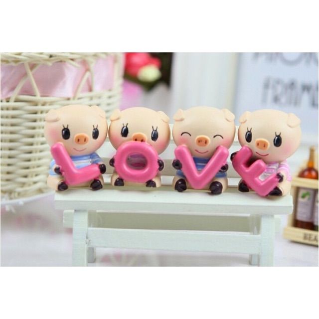 HCM - Tượng 4 Chú Heo Chữ Love Tượng Chữ Love Dễ Thương