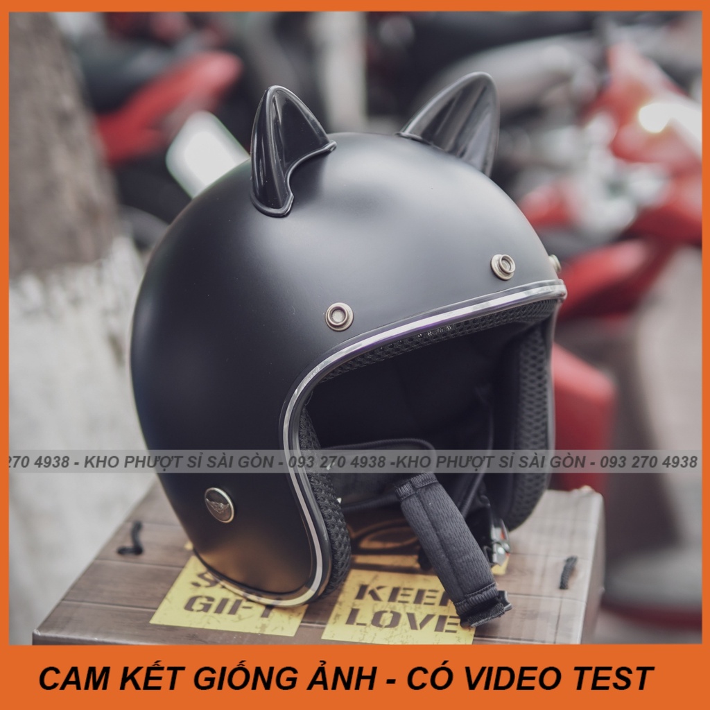 BST nón mũ bảo hiểm 3/4 đen nhám lót đen kèm tai mèo nhựa ngắn siêu dễ thương đi du lịch xe máy