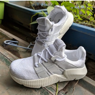 Giày Adidas Prophere màu xám trắng