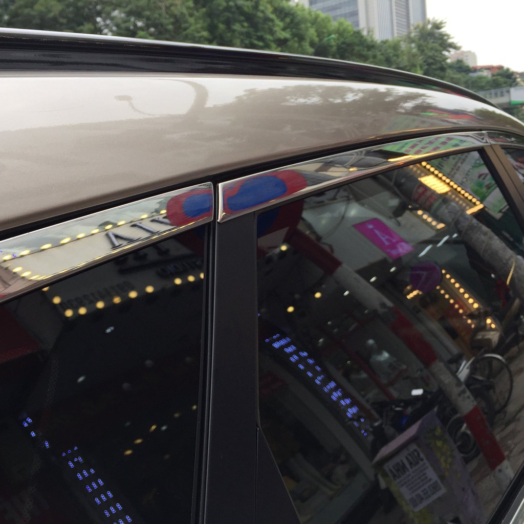 Viền Cong Kính Xe Hyundai Tucson 2018 2019 2020 2021 Chất Liệu Inox