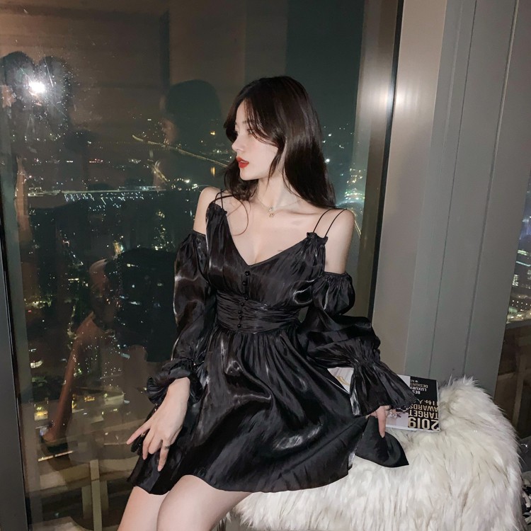 Đầm nữ dáng xòe hai dây Emilyshop