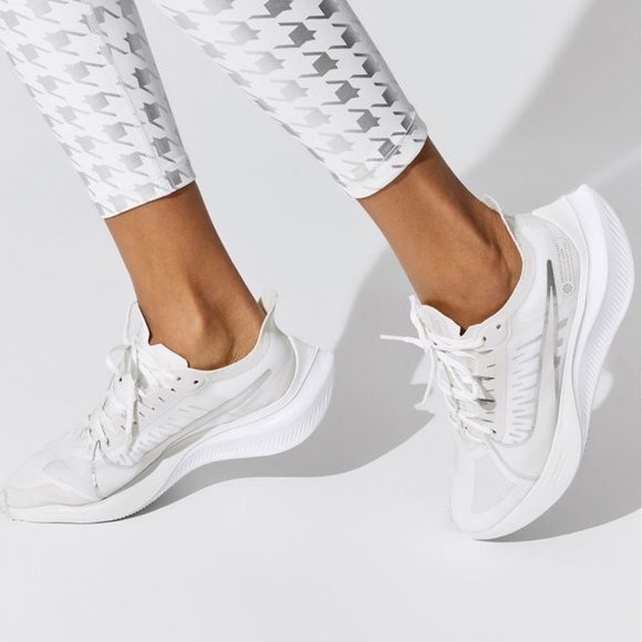 Giày thể thao Sneakers BQ3203001 size 39