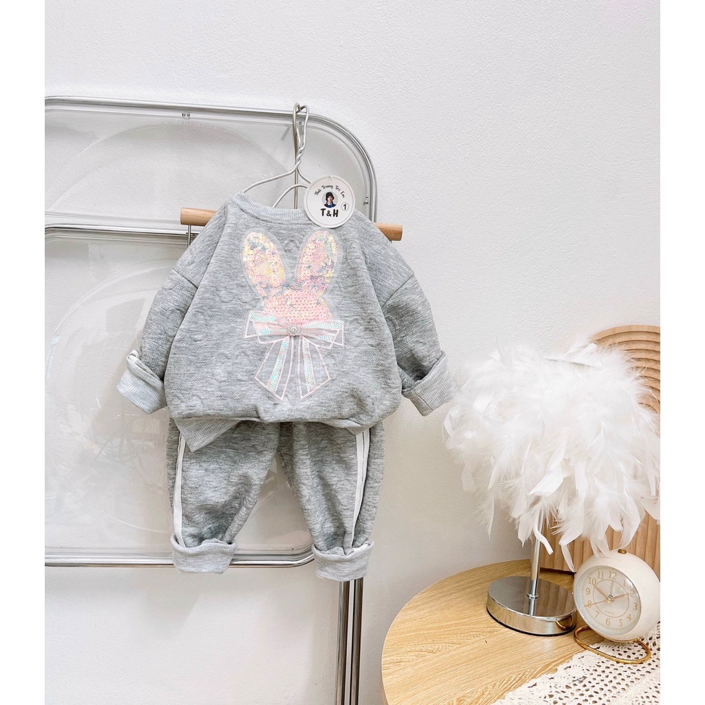 Bộ nỉ da cá bé gái nơ tai thỏ hình dập nổi cao cấp XHN1087