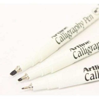Bút Thư Pháp Artline EK – 243