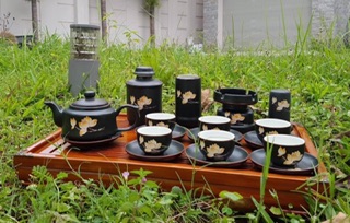 Bộ ấm chén hoa sen