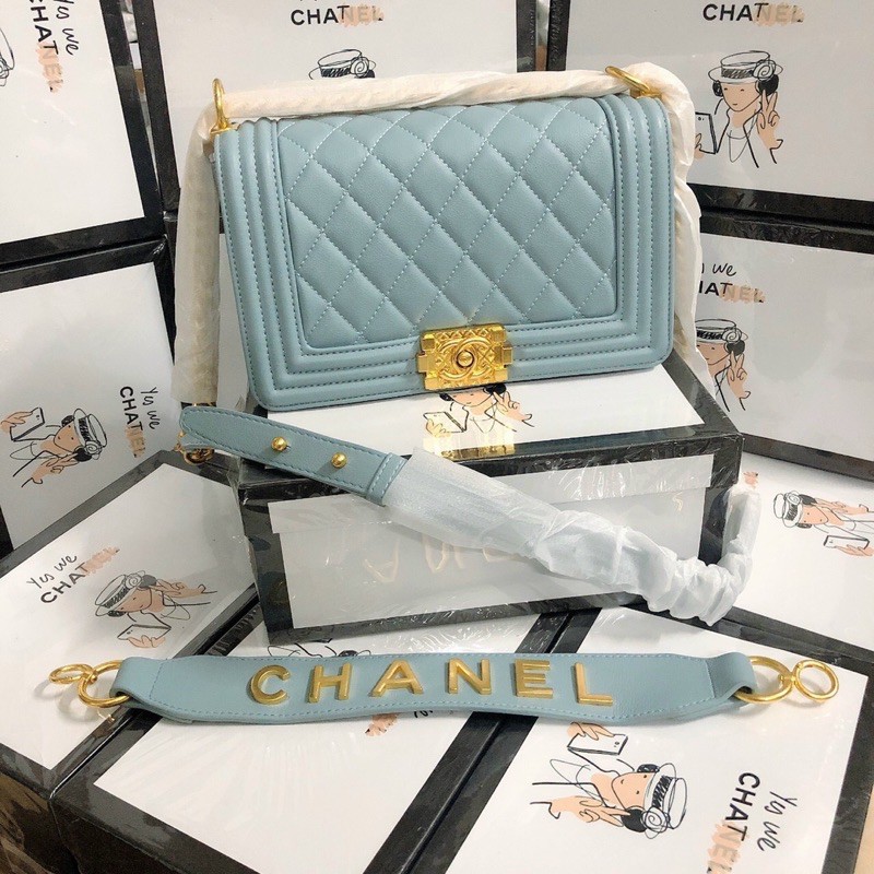 Túi boy  tay cầm chữ