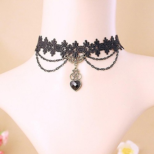 Vòng cổ Choker phối ren và mặt hình trái tim thời trang