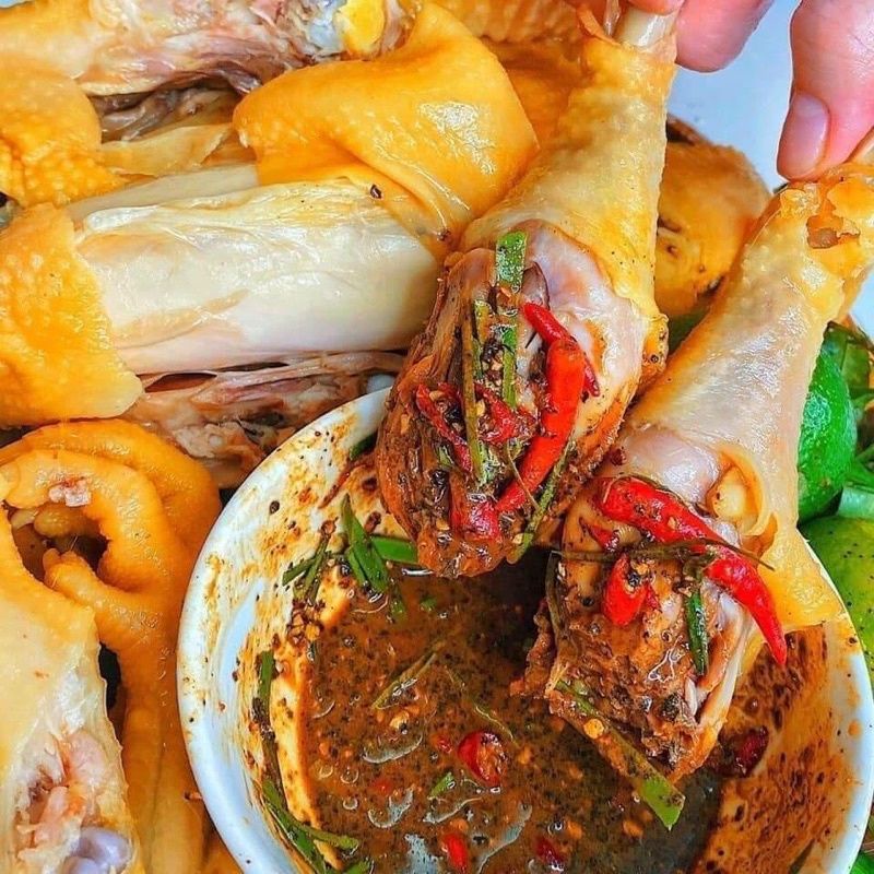 1 CON ❤ GÀ Ủ MUỐI ÔM TRỨNG ❤