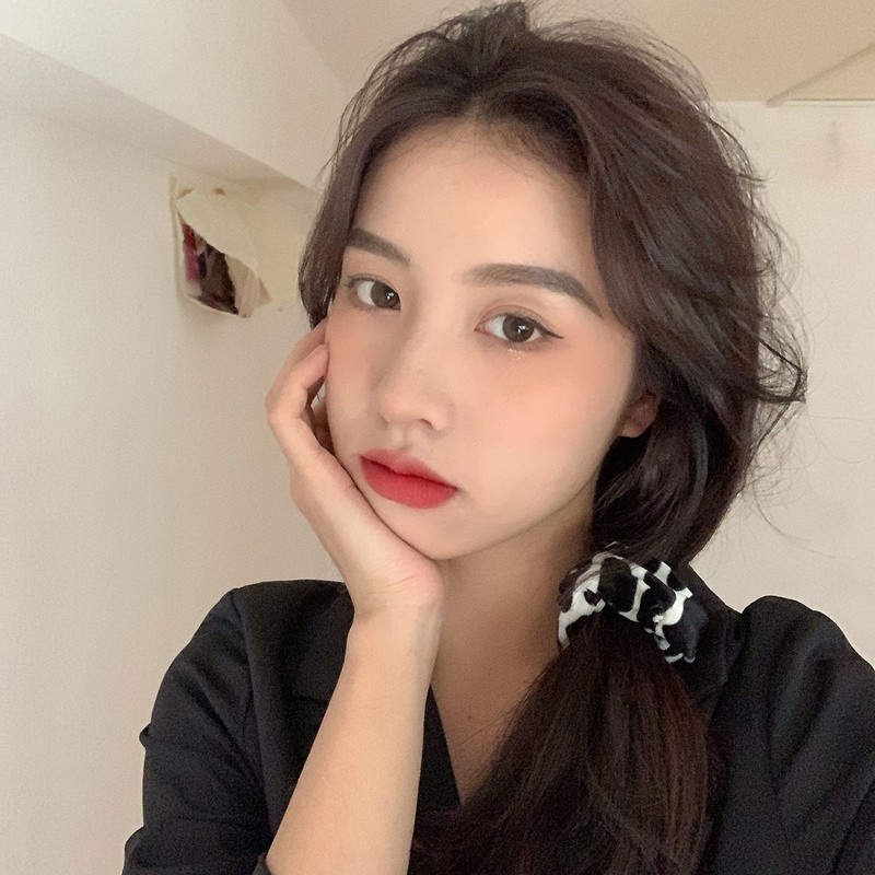 Thun cột tóc màu trắng đen thời trang Hàn Quốc