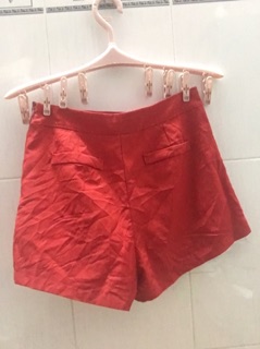 Chân váy, quần giả váy