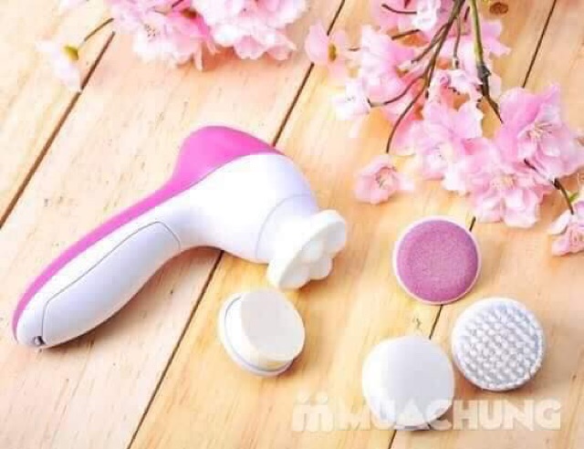 Máy massage rửa mặt 5 trong 1 siêu tiện dụng
