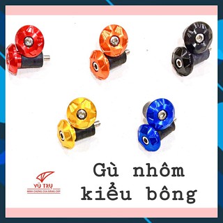 Gù tay lái nhôm kiểu bông