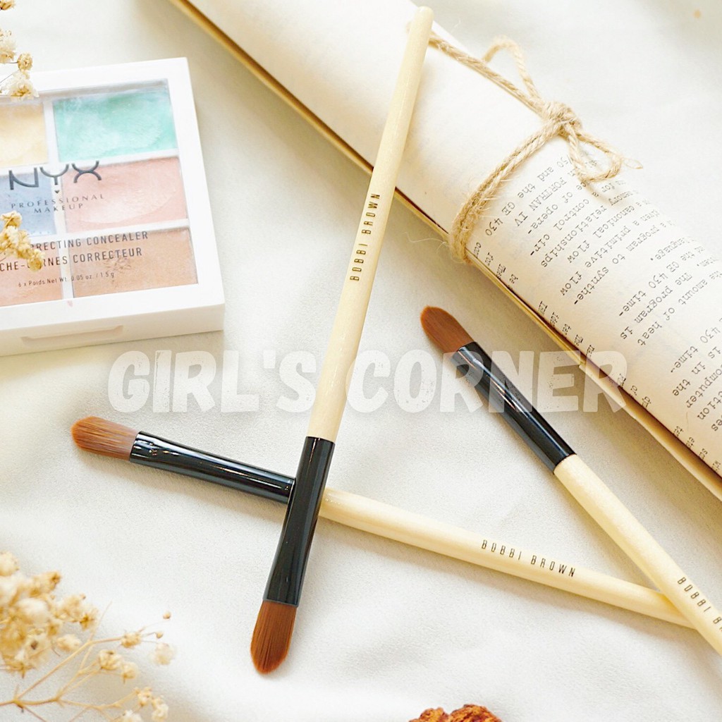 Cọ Che Khuyết Điểm Bobbi Brown Concealer