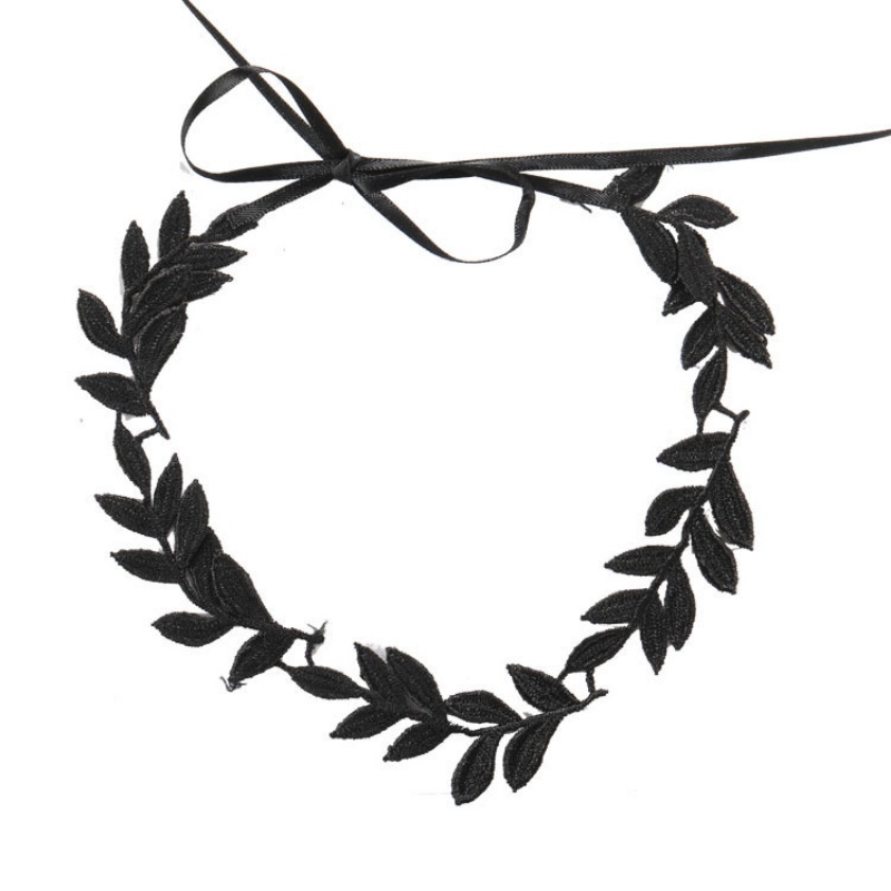 Vòng cổ choker ren mặt hình lá phong cách Hàn Quốc