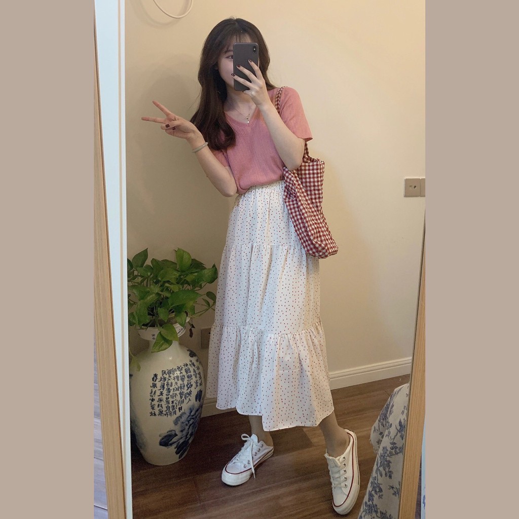 [MUA 1 ĐƯỢC 2] Set Trang Phục Nữ Áo Phông Nữ Cổ V Chất Thun Tăm Phối Chân Váy Hoa Siêu Điệu Đà | BigBuy360 - bigbuy360.vn
