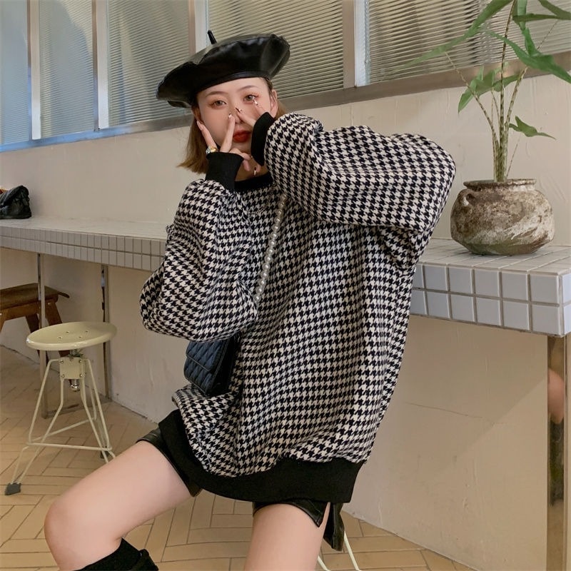Áo sweater dài vừa họa tiết Houndstooth lót nhung thời trang thu đông phong cách cho nữ