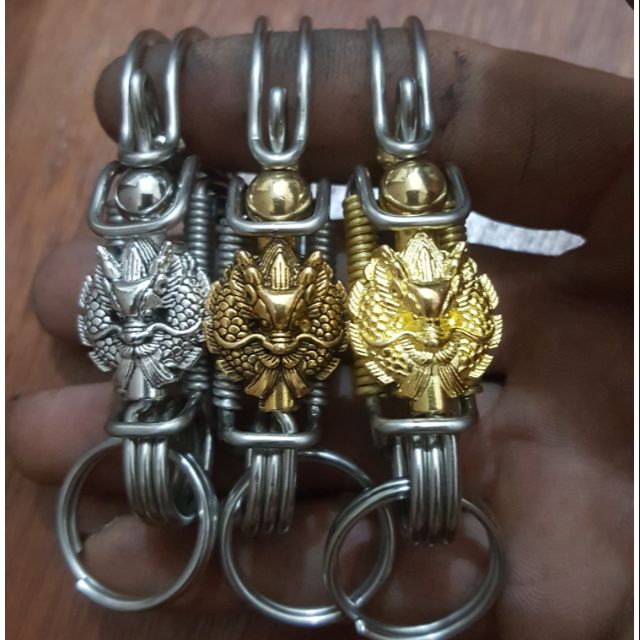 Móc khóa mặt rồng