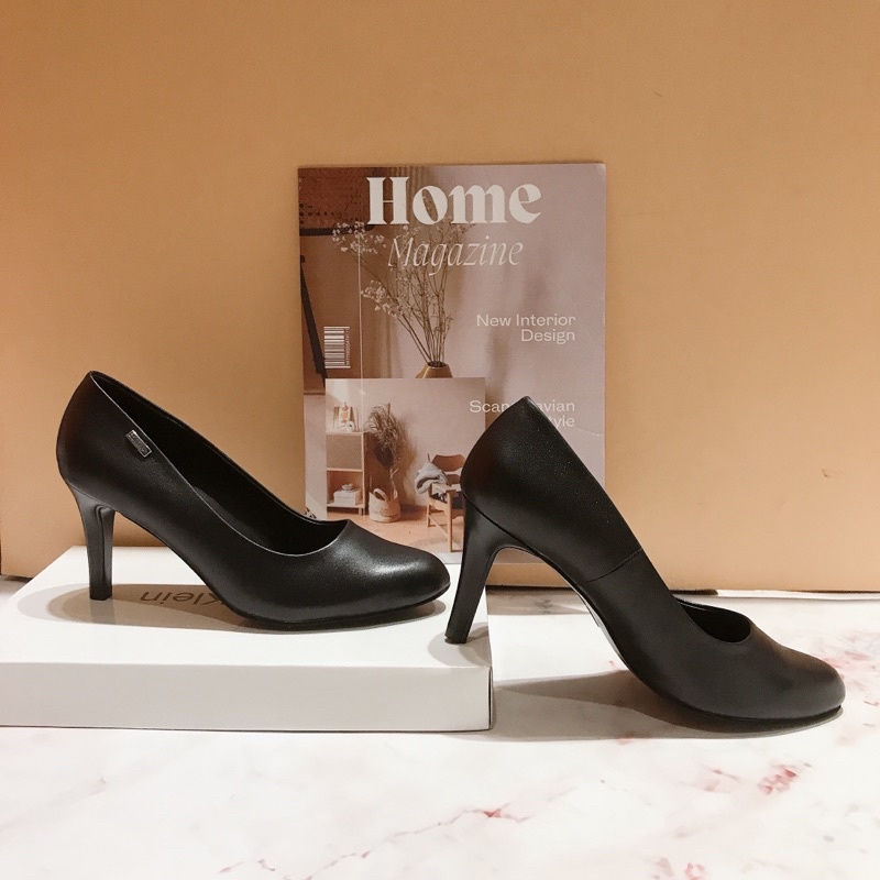 Giày cao gót công sở mũi tròn gót nhọn 7cm da thật toàn bộ đệm đế bàn chân siêu êm Calvin Klein full box