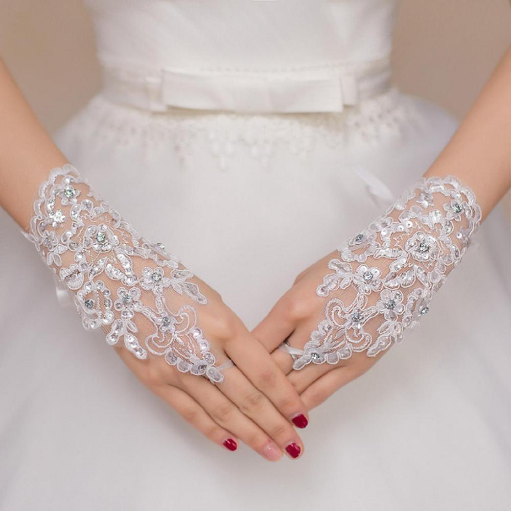 Găng Tay Ren Cho Cô Dâu Thời Trang Xuân Hè