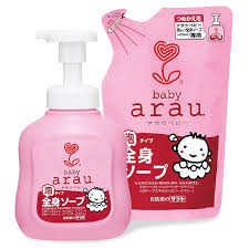 Sữa tắm gội toàn thân Arau baby màu hồng là sản phẩm sữa tắm cho bé đến từ Nhật Bản