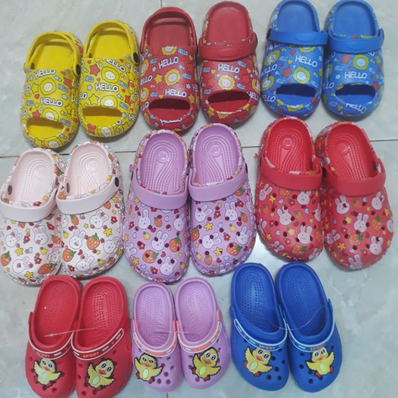 [Xả lỗ] Dép Sục Cho Bé Trai Bé Gái ❤️FREESHIP❤️ Dép Sục Xốp Mềm Có Chống Trơn Trượt Cho Bé (mẫu ngẩu nhiên như hinh)